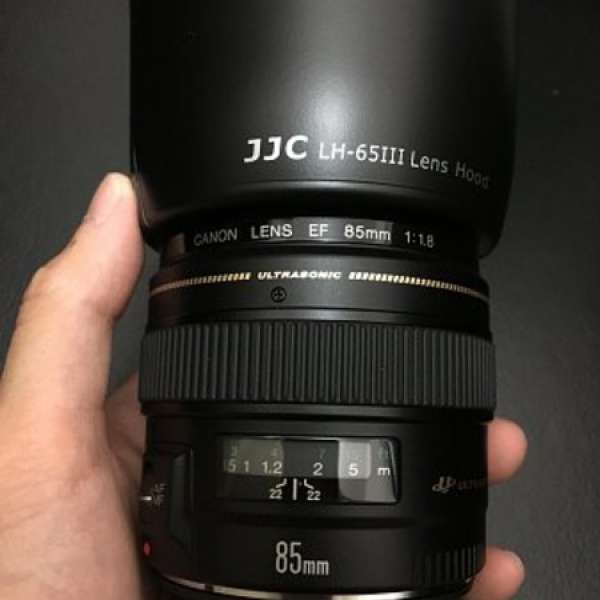 轉會出清 99%新 只使用了兩個月 Canon EF 85mm f1.8 USM 中距人像鏡頭