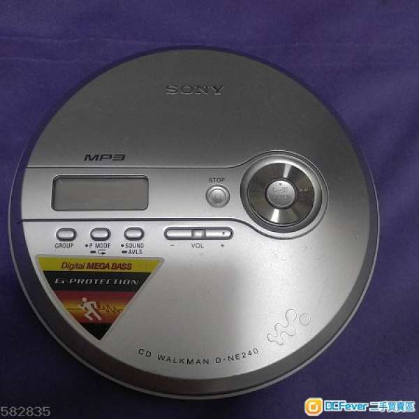 SONY CD WALKMAN D-NE240 WORK