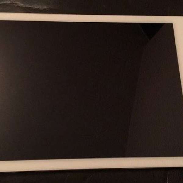 Apple iPad Pro 9.7 inch 256gb 4g sim 銀色 有保 行貨