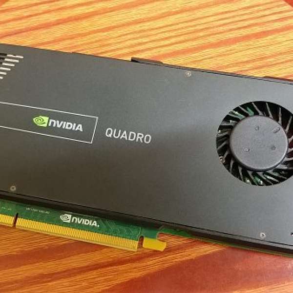 Quadro 4000 專業顯示卡