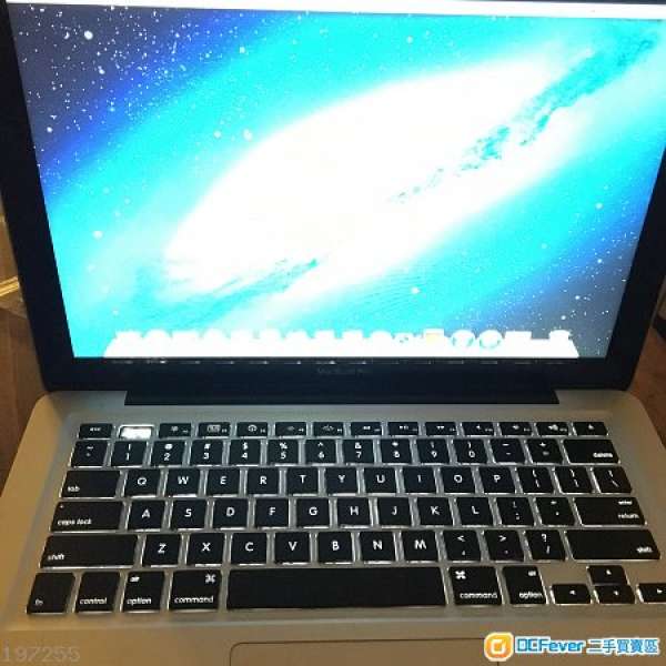 2010-Mid Macbook Pro 13.3 吋顯示屏, 2.4G CPU, 3G RAM, 250G HD