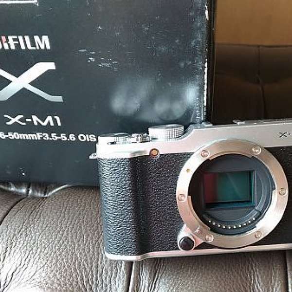 Fujifilm X-M1 / XM1
