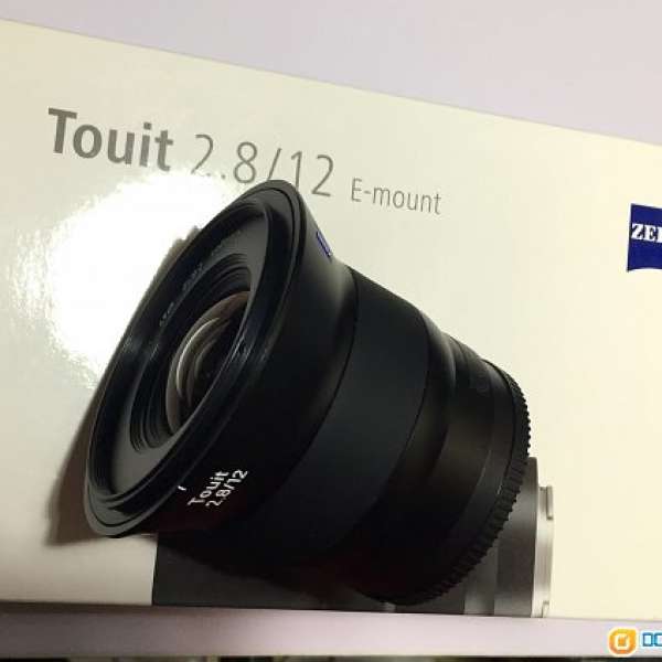 Carl Zeiss Touit 2.8/12 ___ E-mount