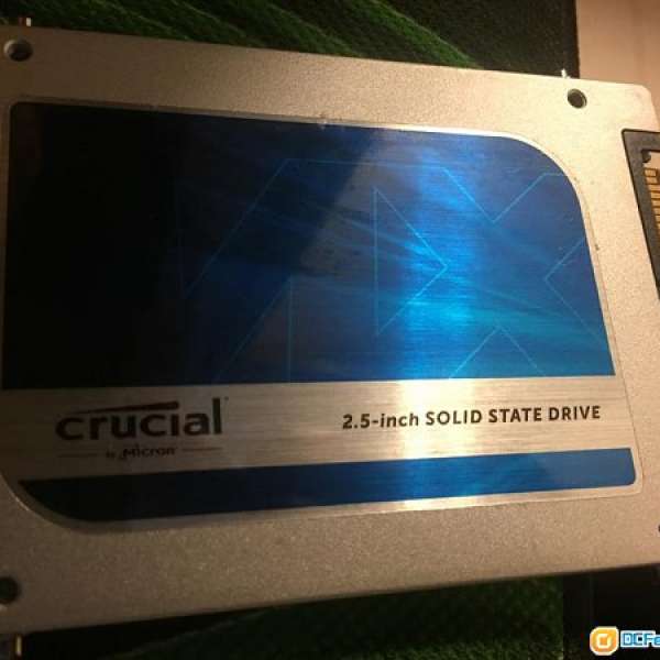 Cruical MX100 512GB 2.5吋SSD