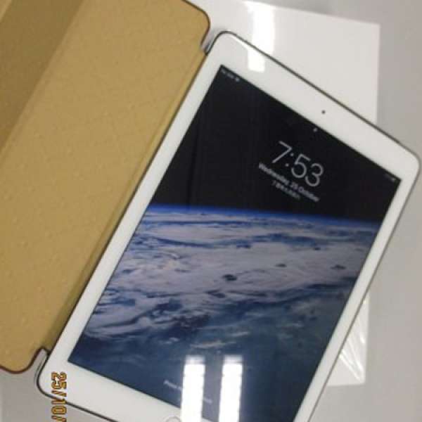 Apple iPad Air 2 128GB WiFi + Cellar (Silver)