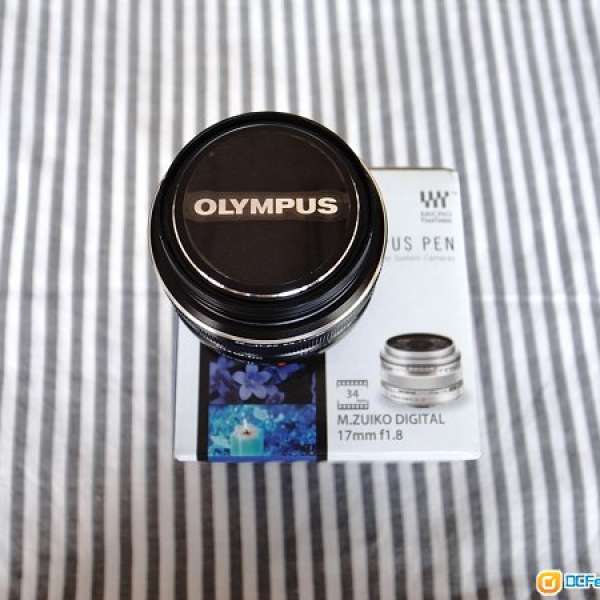 Olympus M.Zuiko Digital 17mm f1.8 Black