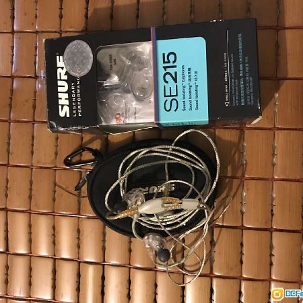 Shure SE215 sound isolating earphone