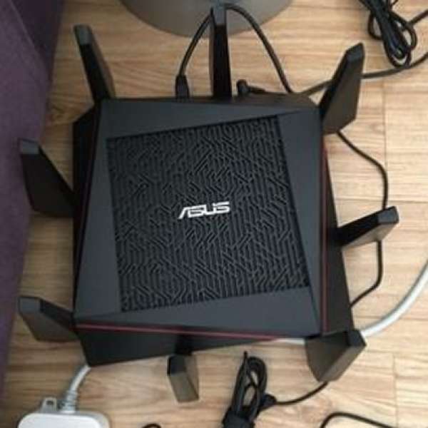 ASUS RT-AC5300 路由路 Router 1000mbps
