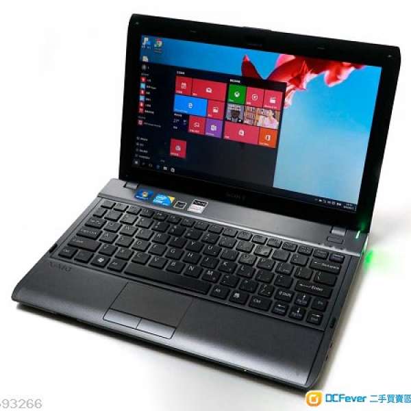 9成新合出國用可執相良好Sony PCG-31211W i3 U380 128gb SSD 6gb Ram11.6吋手提電腦...