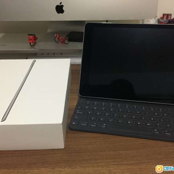 IPad Pro 9.7 WiFi 128 有保連keyboard