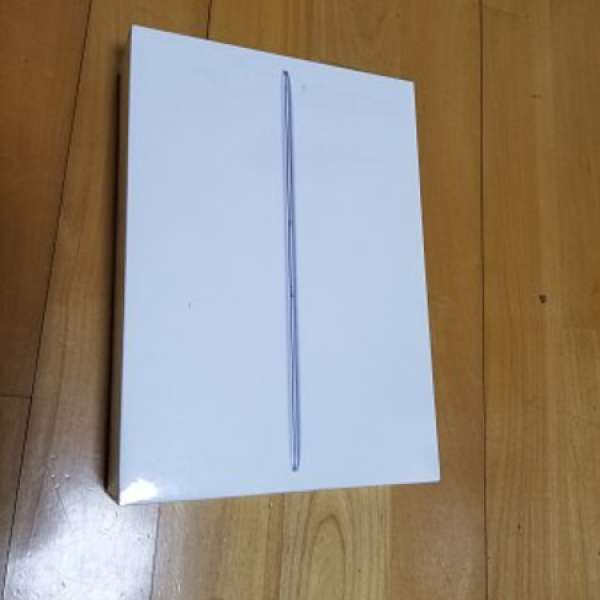Macbook 12" 256GB (Silver) with Retina Display