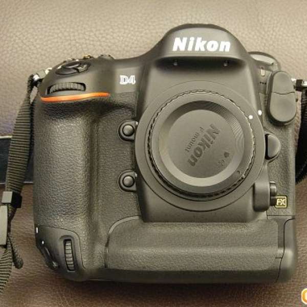 Nikon D4