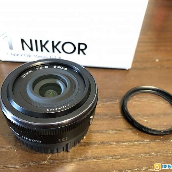 Nikon 1 NIKKOR  10mm f/2.8  + 40.5mm filter
