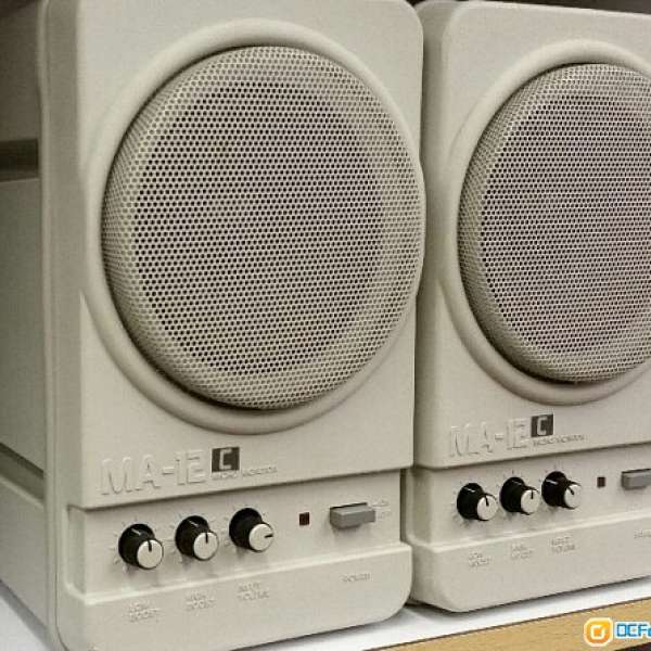 Roland MA-12C Stereo Micro Monitor Speaker 有源監聽喇叭
