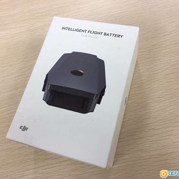 出售 100%全新 DJI Mavic Pro 智能飛行電池 Intelligent Flight Battery