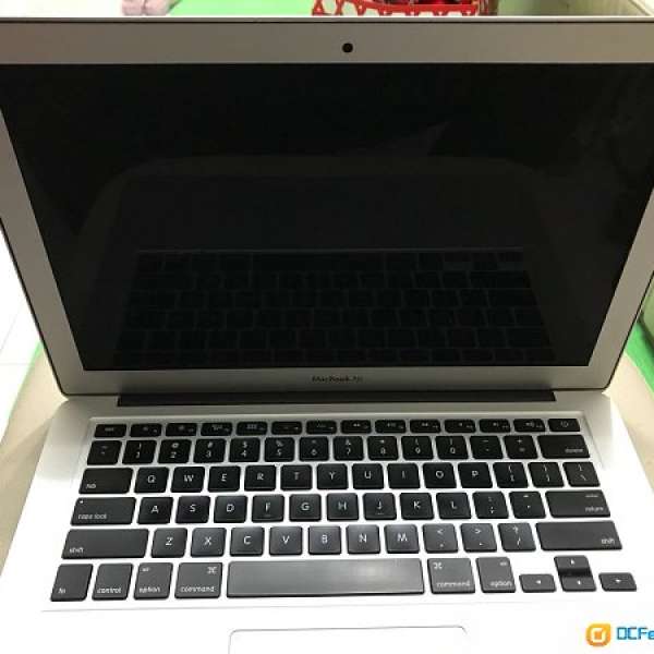 Macbook air(mid-2012) 128gb