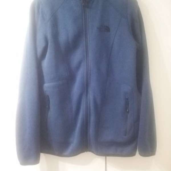 100% new The North Face Polartec classic blue color 保暖外套size S/M
