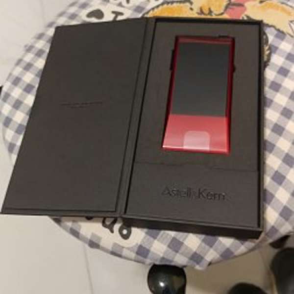 Astell & Kern AK Jr 紅色特別版