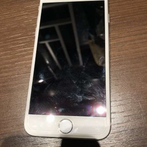 香港行貨 iPhone 6 銀色 64GB