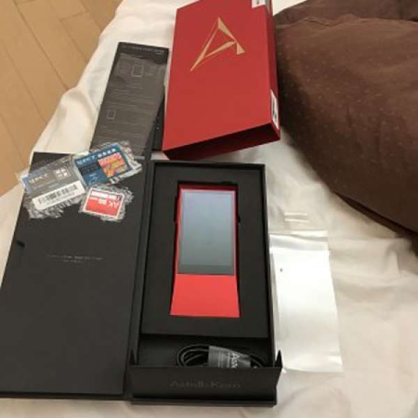 全新 AK JR 紅色 特別版 行貨 一年保養 (x Samsung iphone apple)