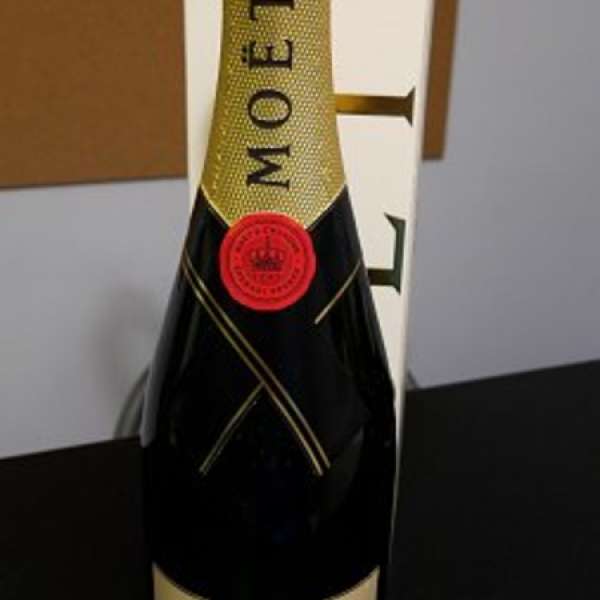 Moët & Chandon Imperial Brut Champagne 750mL