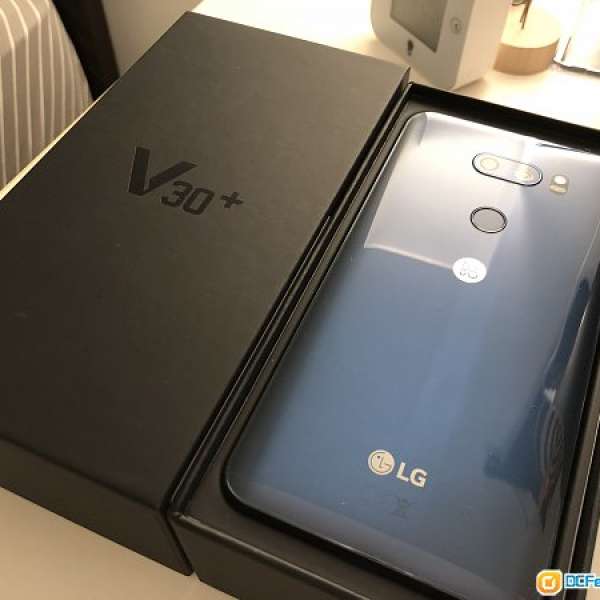 LG V30+ 藍色 128GB (全套有保養）