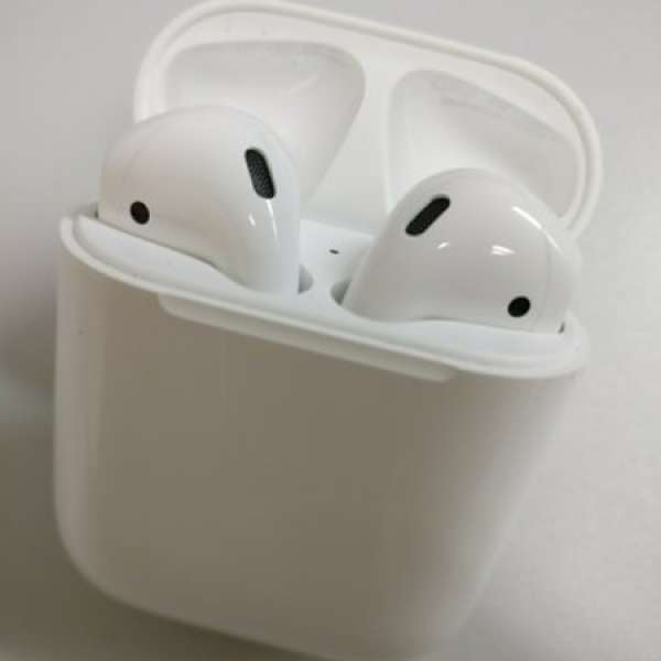 Apple AirPods 90%新