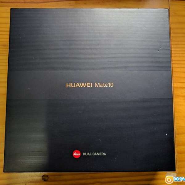 99.9% 新 Huawei Mate 10 亮黑色香港行貨