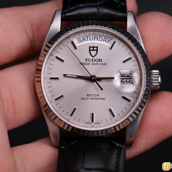 Tudor 刁陀 76214 大裝 18K實金圈 dateday白金鋼 銀面 自動星期日曆手錶 95%新
