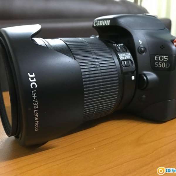 Canon EOS 550D + JJC LH-73B Lens Hood