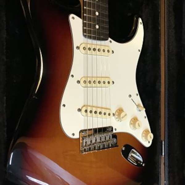 Fender American Standard Stratocaster Electric Guitar (Made in USA)
