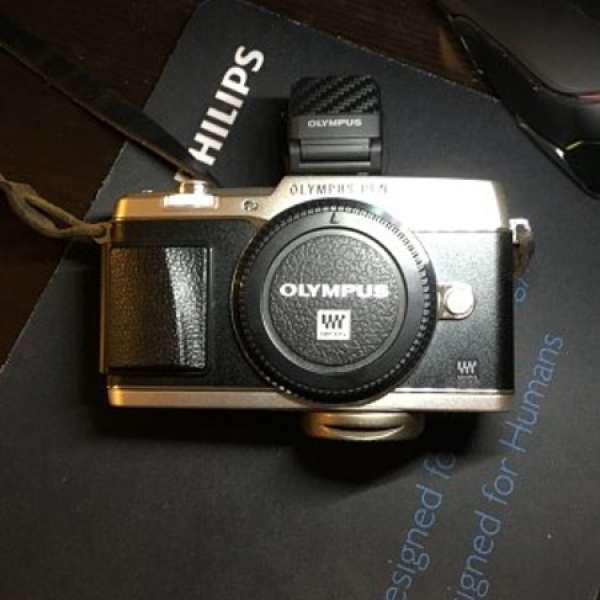 出售Olympus E-P5 VF4
