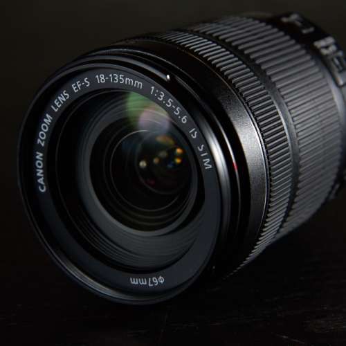 Canon EF-S 18-135mm F3.5-5.6 IS USM