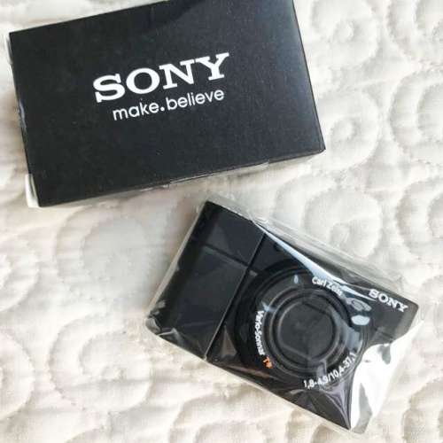[出售] 100%全新 Sony Cyber-shot DSC-RX100 Figure USB