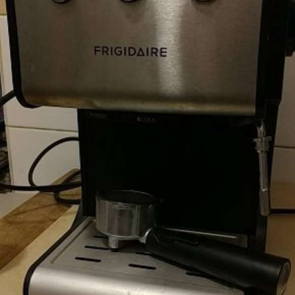 FRIGEDAIRE 咖啡機