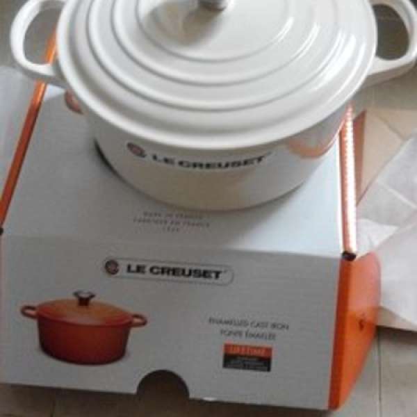 法國Le Creuset 琺瑯鑄鐵鍋 白色 (24cm)