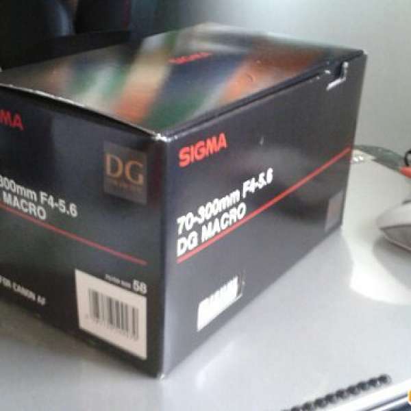 全新 Sigma 70 -300mm F 4-5.6 DG MACRO for Canon