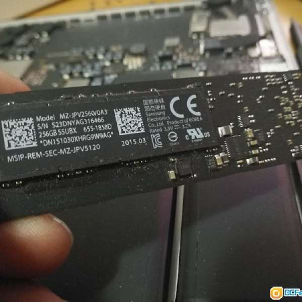 Apple SSD (Retina 13.3 2015 early A1502 拆機) Model: MZ-JPV2560/0A3