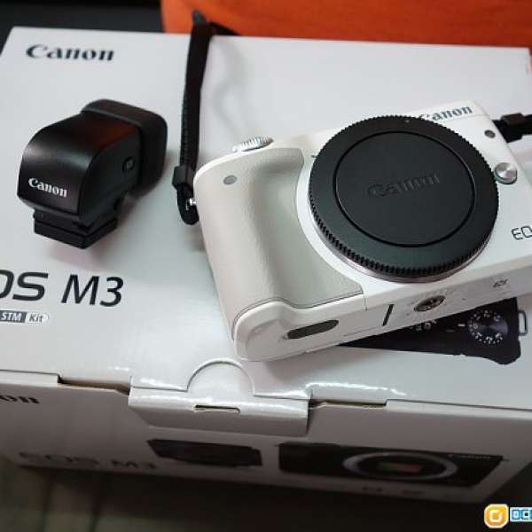 Canon EOS M3 body (白色，行貨有保) + EVF-DC1電子觀景器