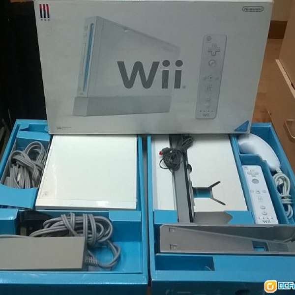 wii set with box