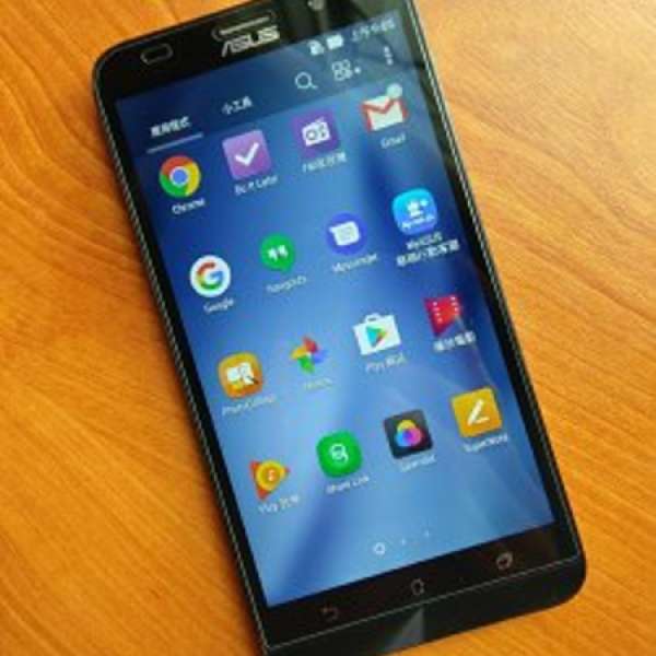 ASUS Z00AD  4G+32G  雙卡雙侍 有NFC 功能