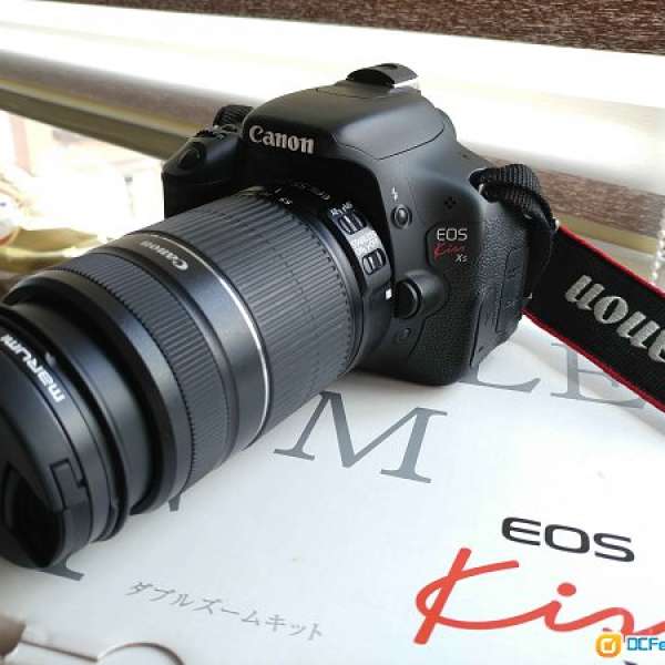 Canon 600D (Kiss X5 - 水)