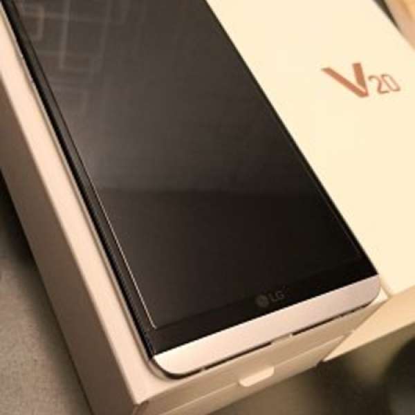 85% new 行貨有保銀色LG V20