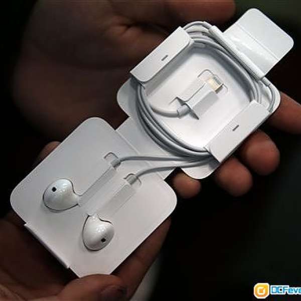 全新Apple Lightning EarPods （原裝配件）