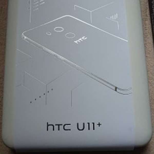 100%新 HTC U11+ 透視黑 6GB Ram 128GB Rom購自衞訊 行貨有保養 連AIG 6個月屏幕保障
