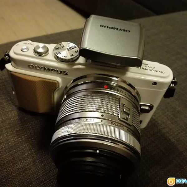 Olympus EPL5。kit set 白色机身 90% new