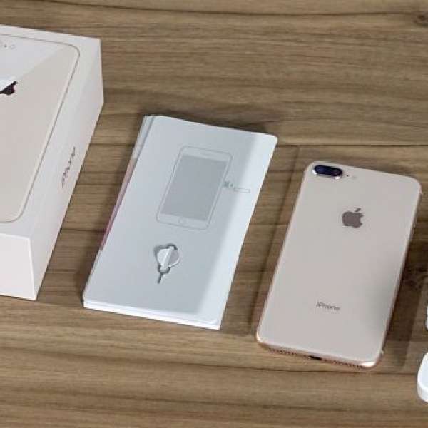 99%新 Apple iPhone 8 Plus Gold 64GB Full Box Set (金色)