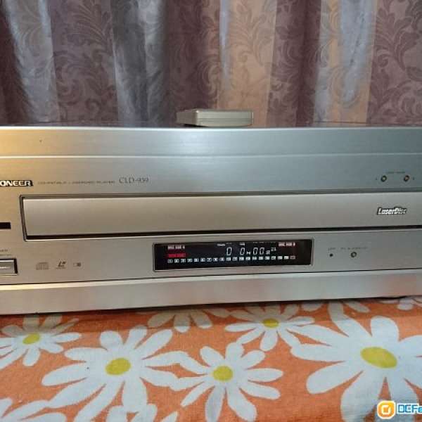 先鋒pioneer CLD-939頂级ＬＤ碟機（日本版100Ｖ）不讀碟