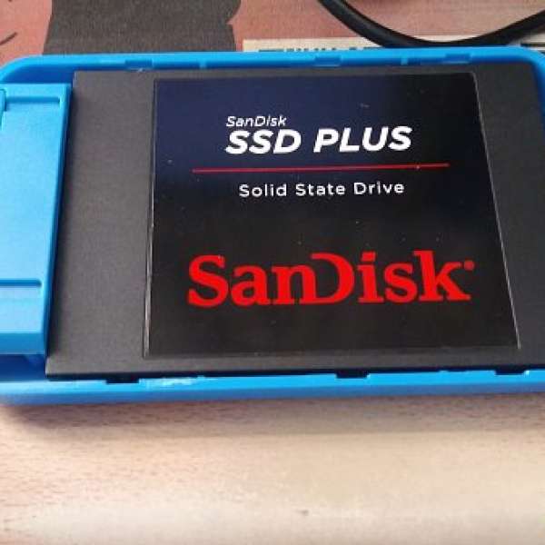 SanDisk SSD PLUS 120G