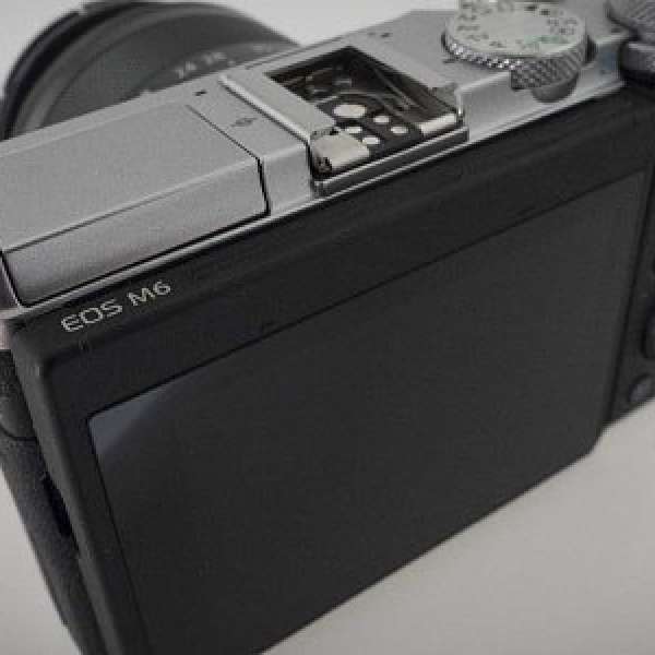 超新淨 Canon EOS M6 銀色 Body + EF-M 11-22mm f/4-5.6 IS STM(Not M3/M5/M100)